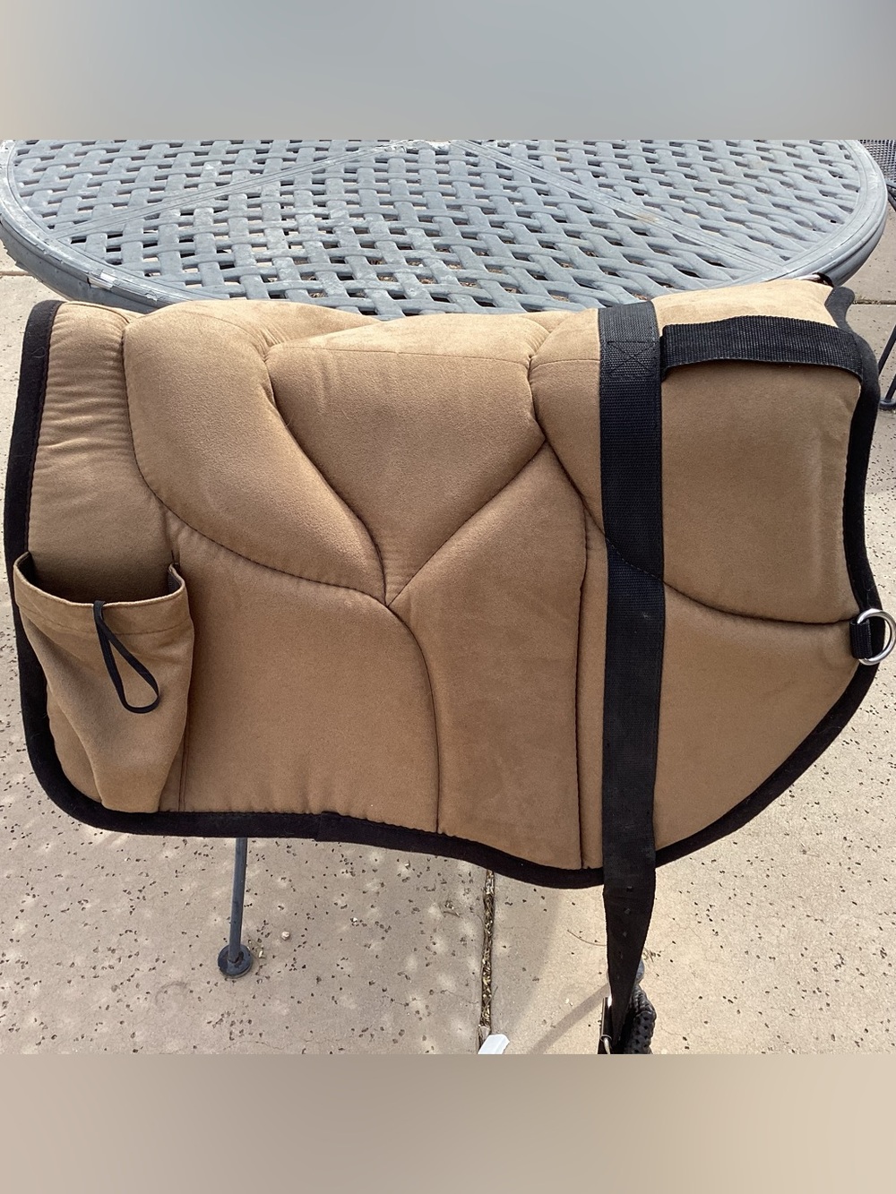 Best Friend brand Tan Bareback Padded horse Pad with D-Ring and Pocket